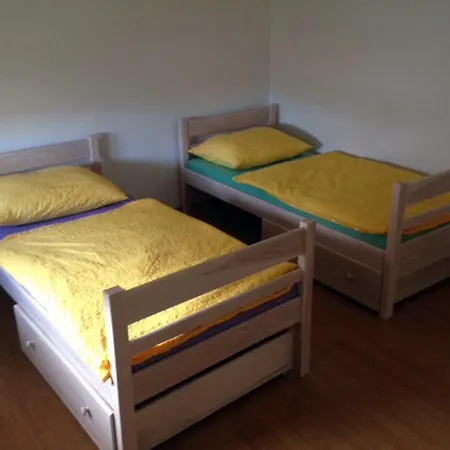 Cool Hostel *
